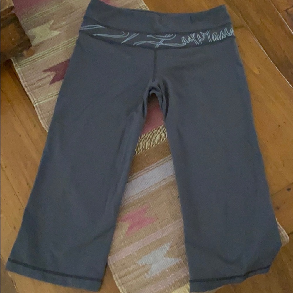 Lululemon, reversible, workout capris, Size 6